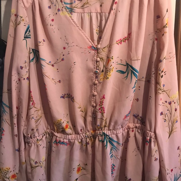 Selling my closet 😂 - Picture 8 of 16